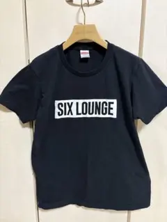 SIX LOUNGE Tシャツ