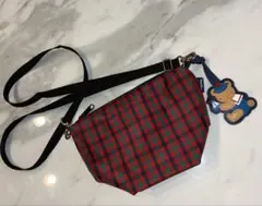 【新品タグ付】familiar ポシェット　◆グリーン　★完売 新品タグ付】familiar ポシェット ☆完売品☆ ギフトラッピング