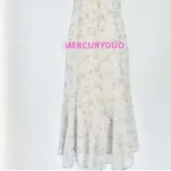 マーキュリーデュオ定価13200円 ジョイフラワーエスカルゴスカート サイズ М