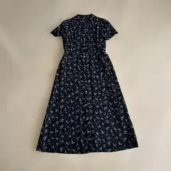 花柄 ワンピースのサムネイル