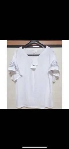 ロペピクニック❤︎袖刺繍フレアカットソー