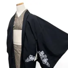 未着用　麻の葉　桔梗　五三桐　黒地　黒羽織　着物　123b d ms