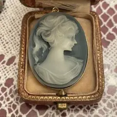 英国　イギリス　ヴィンテージ　樹脂カメオ　青　ペンダント　トップ　ネックレス