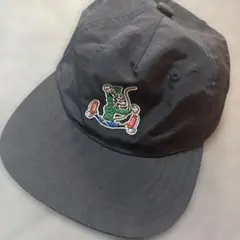 adidas Disney ナイロンキャップ　ディズニーコラボ グーフィ