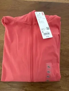 UNIQLO ウルトラストレッチ エアリズム　UVカットフルジップパーカーXL