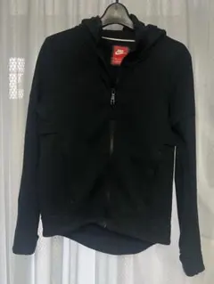 Nike フルジップパーカー 黒