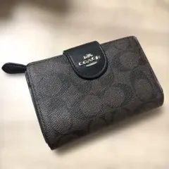 人気モデル＊人気カラー COACH 二つ折り財布 ブラック