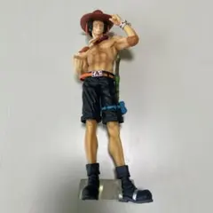 ワンピース エース フィギュア 一番くじ プライズ プレミアム ONEPIECE