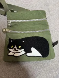 猫刺繍オリーブグリーンショルダーバッグ