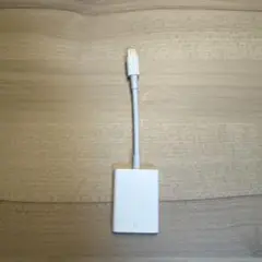 Apple純正ライトニングSDカードリーダー