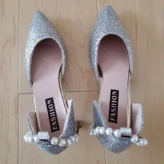 シルバー グリッター パンプス 結婚式 お呼ばれ
