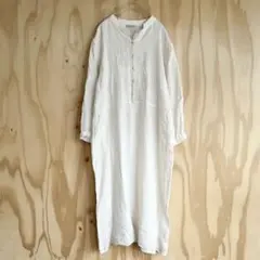 fog linen workフォグリネンワーク くるみボタンのワンピース