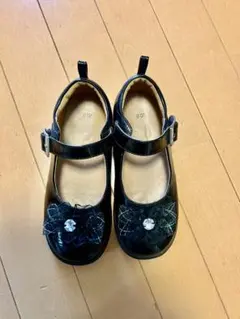 ブラック フラワー装飾 フォーマルシューズ