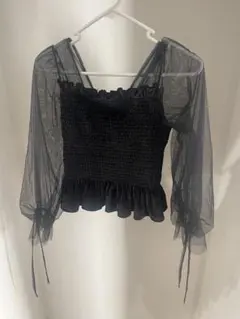 ブラックシフォンシャーリングトップス