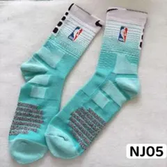 Item thumbnail for item 6a7cc666-b7d1-421b-ac0d-0d5bec6c26c0