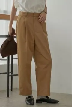 coen ワンタックテーパードチノパンツ M ベージュ