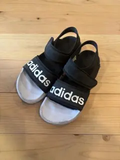 adidas 黒 スニーカー ベルクロストラップ16cm - メルカリ