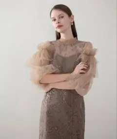 【Leja】フリルチュールスパンコールフローラルIラインワンピースドレス結婚式M