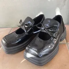 リボン付き厚底ローファー　スクエアトゥ