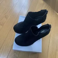 ブラックスエードハイヒール