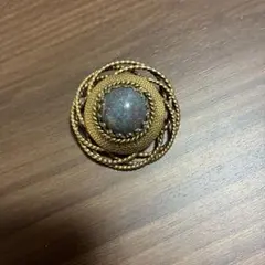 ヴィンテージ風　金色ロープデザインブローチ