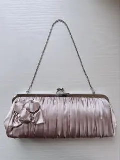 パーティーバッグ 結婚式 サテン クラッチ ベージュピンク 花モチーフ