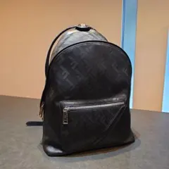 a*k様 FENDI フェンディ バックパック GINZA SIX購入2024年のサムネイル