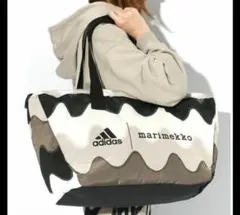 marimekko adidas コラボ　バッグのサムネイル