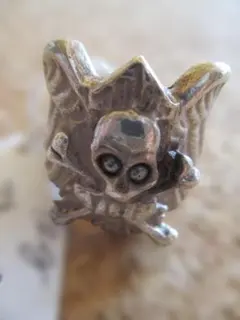 Item thumbnail for item 146d3005-b4e5-400e-8de5-1e2df3f1e585