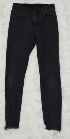 ノーブランド　黒スキニー