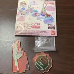サンリオ　セーラームーン　スタンドミニアクリルキーホルダー