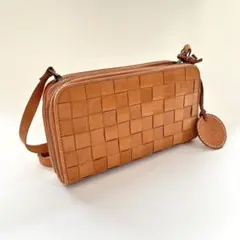 【新品未使用】ズッケロフィラート お財布ショルダー キャメル 牛革 カウレザー