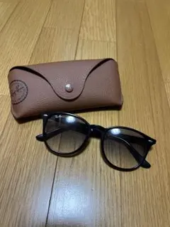 Ray-Ban RB 4259-F ブラック サングラス