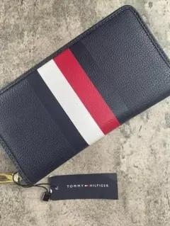 Tommy Hilfiger ラウンドファスナー長財布 ストライプ ネイビー