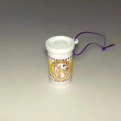 レトロ サンリオ プレミアム おまけ〈ラビーデイズ 缶チャーム〉ホールマークのサムネイル