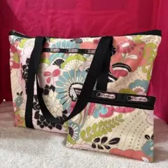 『新品未使用』LeSportsac 花柄トートバッグとポーチ