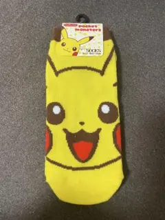 ピカチュウデザインソックス　ピカチュウ靴下　ポケモンのサムネイル