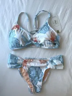 未使用　ROXY ビキニMサイズ