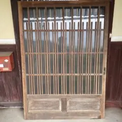 ②物置や小屋の引き戸（扉）？ トタン板 DIY - メルカリ