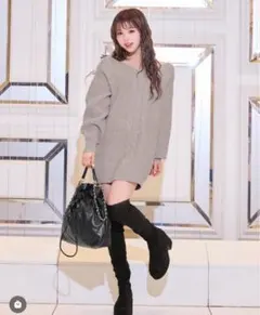 Cheri mi オフショルラメニットワンピース