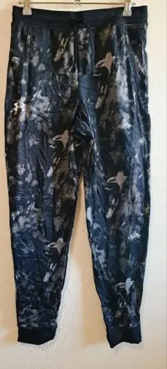 Under Armour アンダーアーマー　迷彩柄 トレーニングパンツ