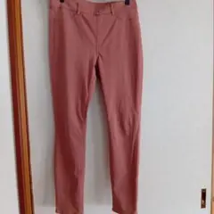 ユニクロスキニーパンツ ピンク レディース