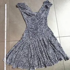 EGERIE ネイビー フラワープリント 半袖ミニワンピース