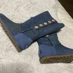 Item thumbnail for item e6fdae62-3a5d-4c90-8e17-b0ab5df87c34