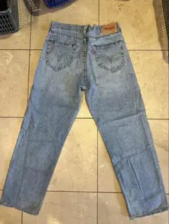 サークルR Levi