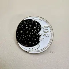 【ピンバッジ】お月様と星空