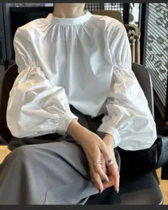 select MOCA by son ボリュームギャザースリーブブラウス