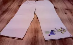 美品❗️可愛い Disney イーヨー・ティガー 七分丈カーゴパンツ