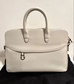 Item thumbnail for item 85b0bdb6-5315-4511-8988-a82a9b749fc7