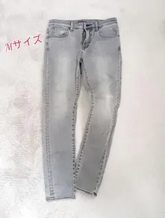24時間以内発送/Mサイズ　UNIQLO スキニージーンズ グレー